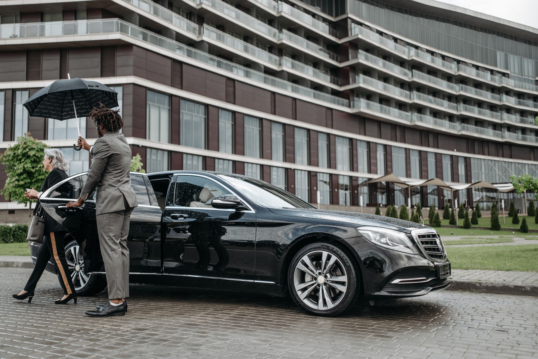 Chauffeur privé équipe à Aulnay-sous-Bois